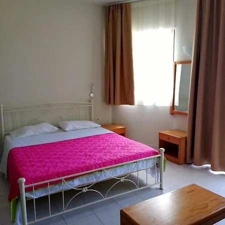 Hotel Ivory 3*