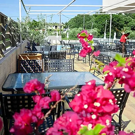 Ivory Hotel