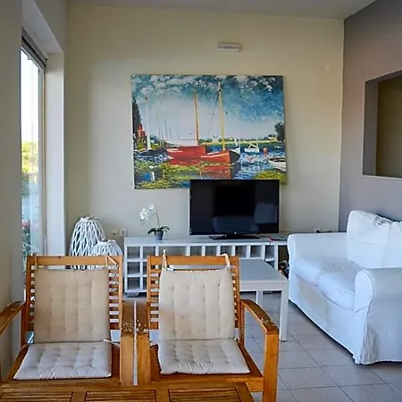 Ivory Hotel 3*